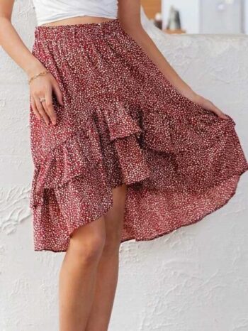 Falda roja de lunares blancos