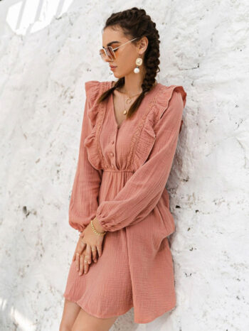 Vestido palo rosa con cuello en V con volantes - Imagen 6