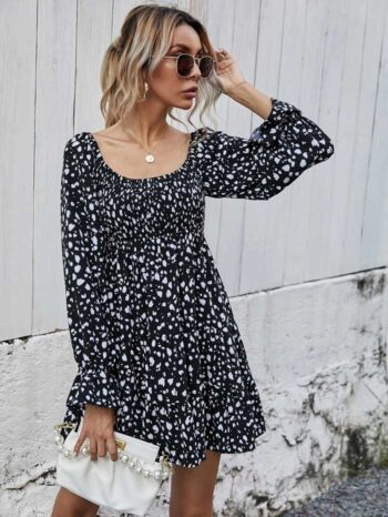 Vestido de lunares bajo fruncido de manga con volante - Imagen 2