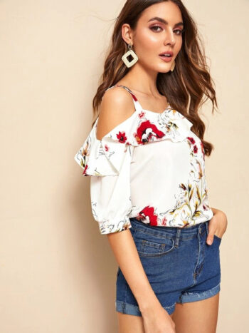 Blusa blanca floreada 3/4 - Imagen 3