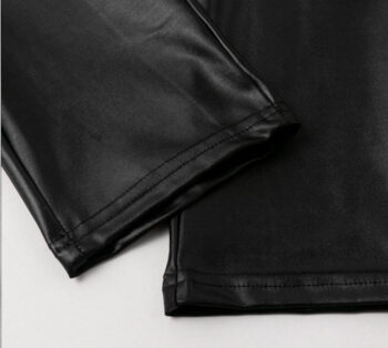 Pantalón de cuero PU con botones dorados - Imagen 2