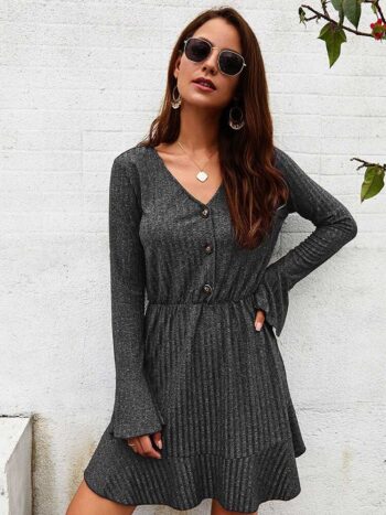 Vestido gris oscuro tejido