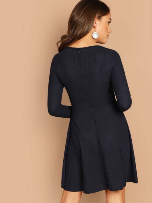 Vestido azul marino cruce en pecho - Imagen 3