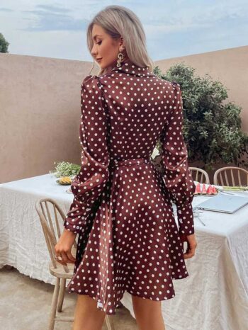 Vestido chocolate con puntos y lazo - Imagen 6