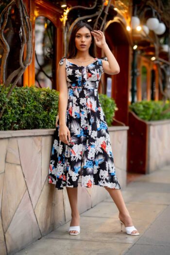 Vestido azul floreado - Imagen 3