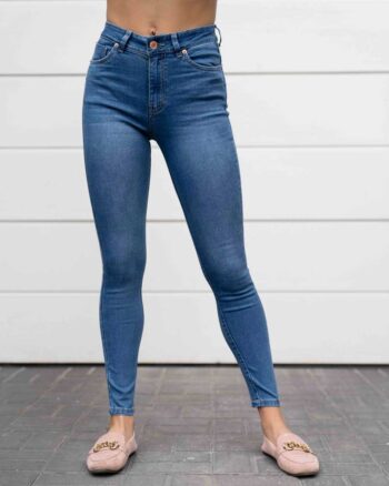 Skinny jean azul clásico