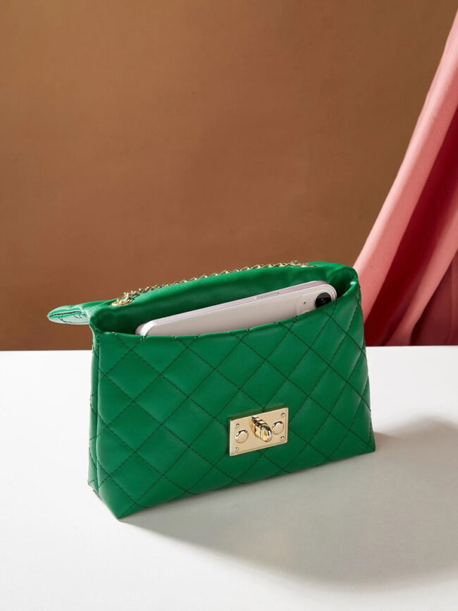 Cartera con detalles dorados - Imagen 6