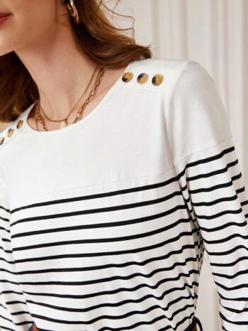 Top a rayas y botones en hombros - Imagen 6