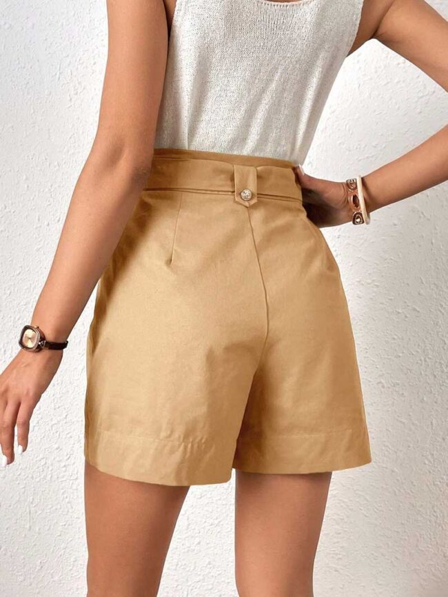 Short casual con cinturón camel - Imagen 4