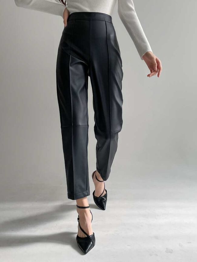 Pantalón de cuerina recto - Imagen 3