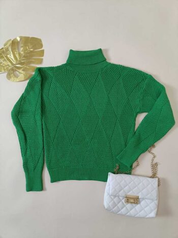 Jersey verde con diseño de rombos