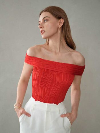 Top off shoulder rojo